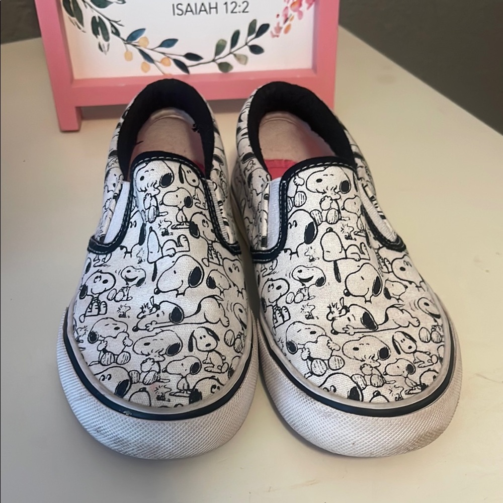Black and White Canvas Slip-On Sneakers with Doodle Print